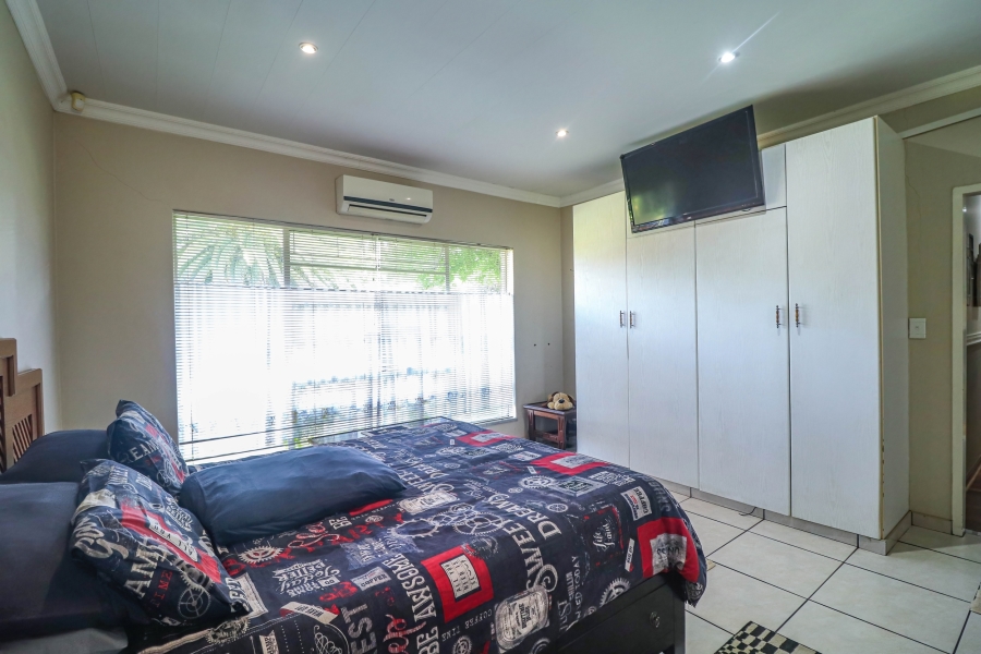 3 Bedroom Property for Sale in Flamwood North West